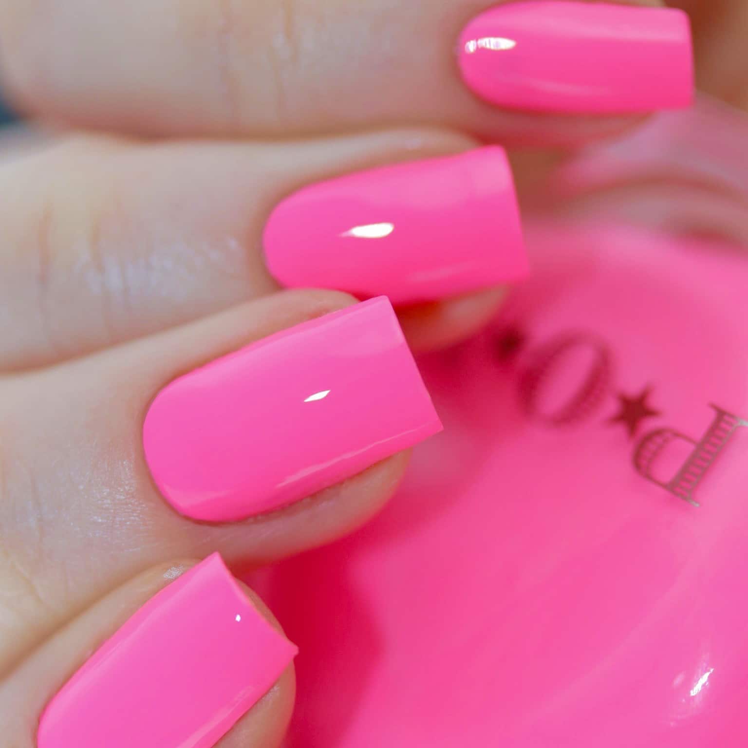Bubblicious Pink 1:1 Neon Paint — Tropical Glitz