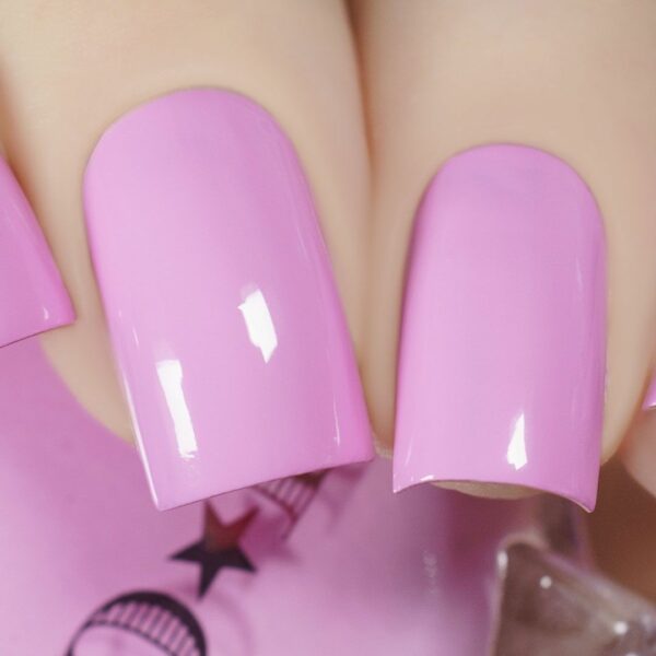 2 nails with nail polish